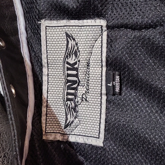 Unik Motorcycle Zip Vest - Picture 10 of 16